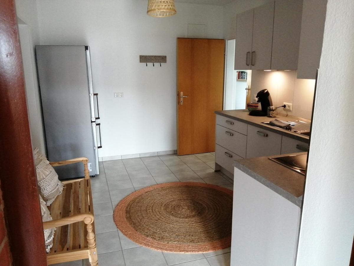 Grosses Ferienhaus Mit 4 Schlafzimmern Eutin Luaran gambar