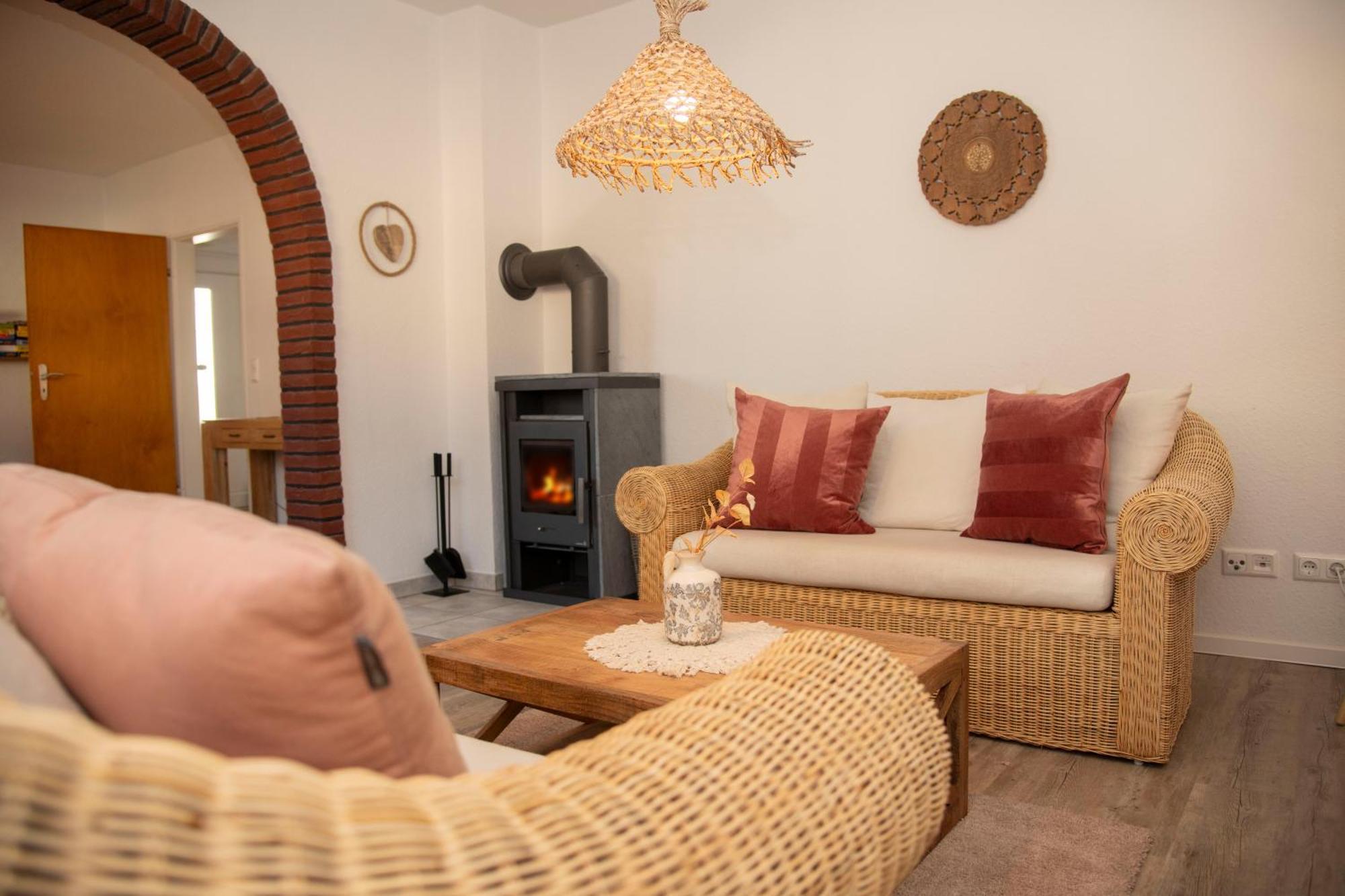 Grosses Ferienhaus Mit 4 Schlafzimmern Eutin Luaran gambar