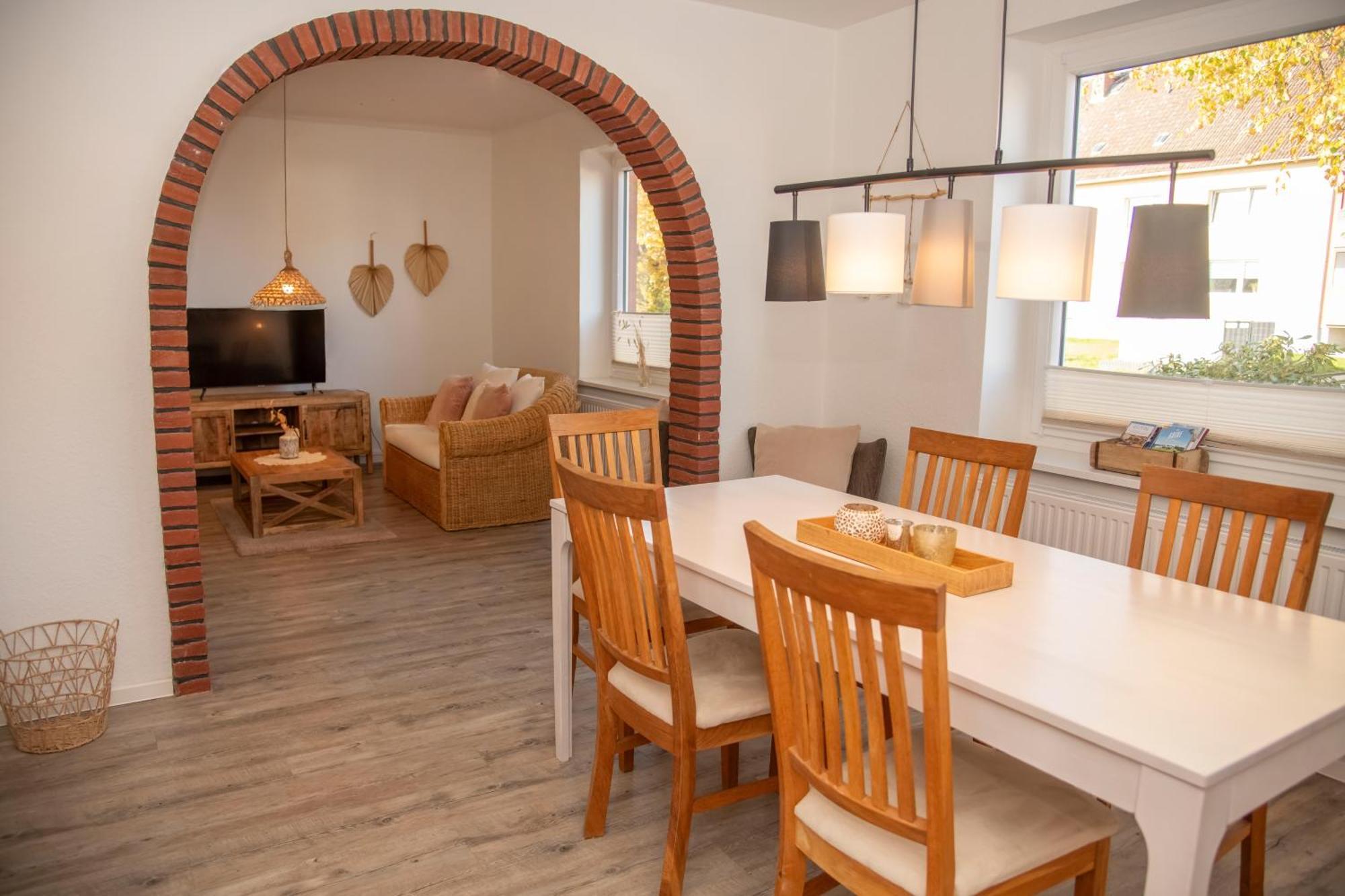 Grosses Ferienhaus Mit 4 Schlafzimmern Eutin Luaran gambar