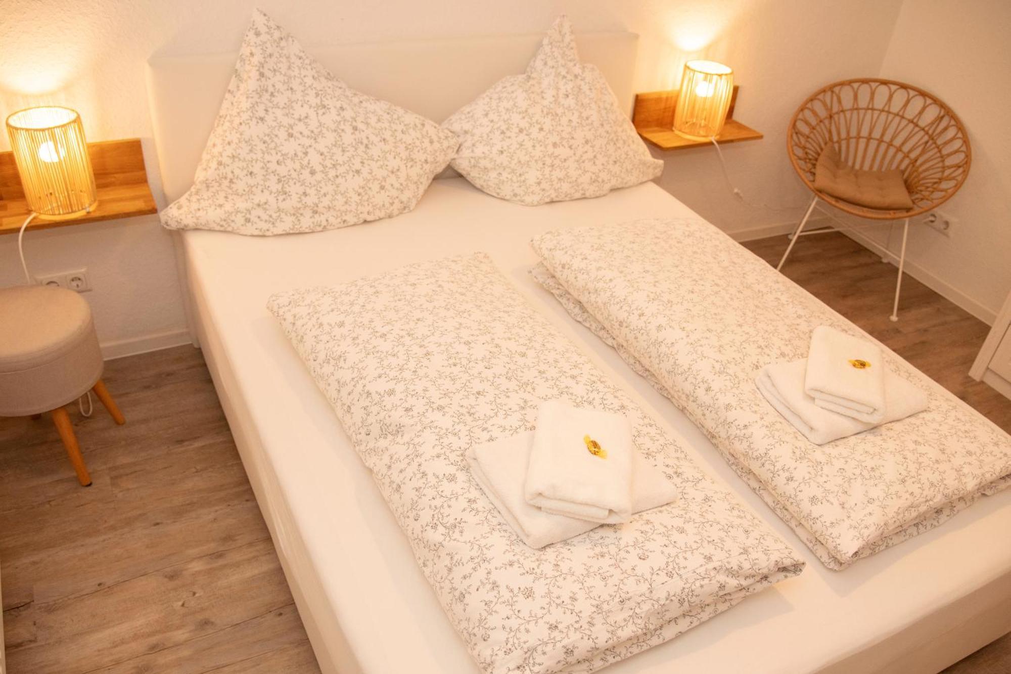 Grosses Ferienhaus Mit 4 Schlafzimmern Eutin Luaran gambar